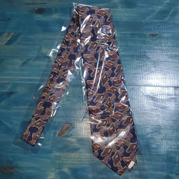 Navy Blue Tie with Colorful Paisley Print New - Picture 2 of 6